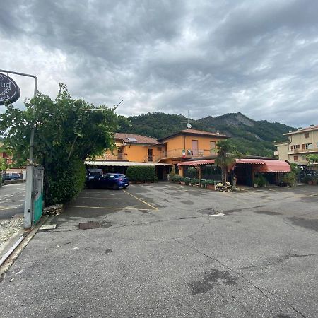 Macloud Pub B&B Sarnico Εξωτερικό φωτογραφία